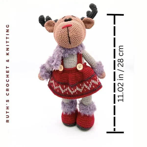 Handmade Christmas Reindeer Girl Amigurumi - Image 2