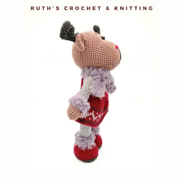 Handmade Christmas Reindeer Girl Amigurumi - Image 5