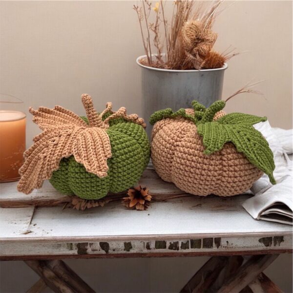 Crocheted Green & Beige Pumpkins Décor Set