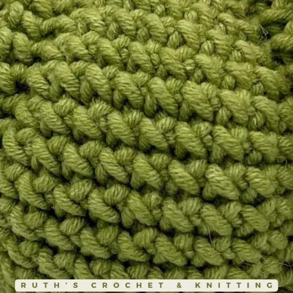 Calabaza Otoñal Verde Hecha a Mano para Mesa - Imagen 8