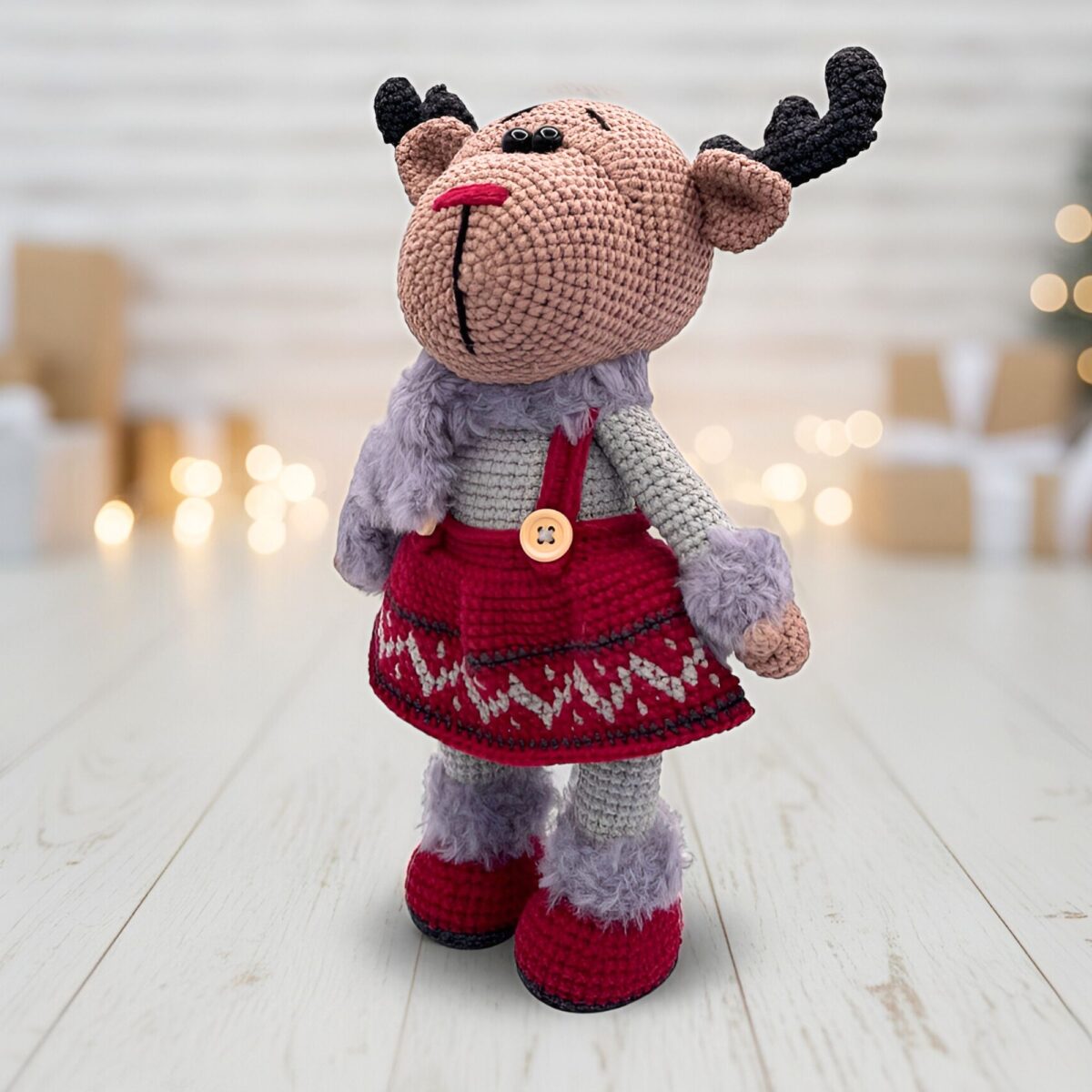 Amigurumi Reno Navideño de Crochet – 28 cm / 11 in – Pareja o Individual (Niño y Niña) – Mezcla de Algodón – Adorno nórdico de navidad - Imagen 6
